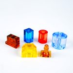 透明なアクリルPOMのABSのPEの黒く、白いプラスチック部品注文CNCの処理レーザーの切断のプラスチック部品サービス